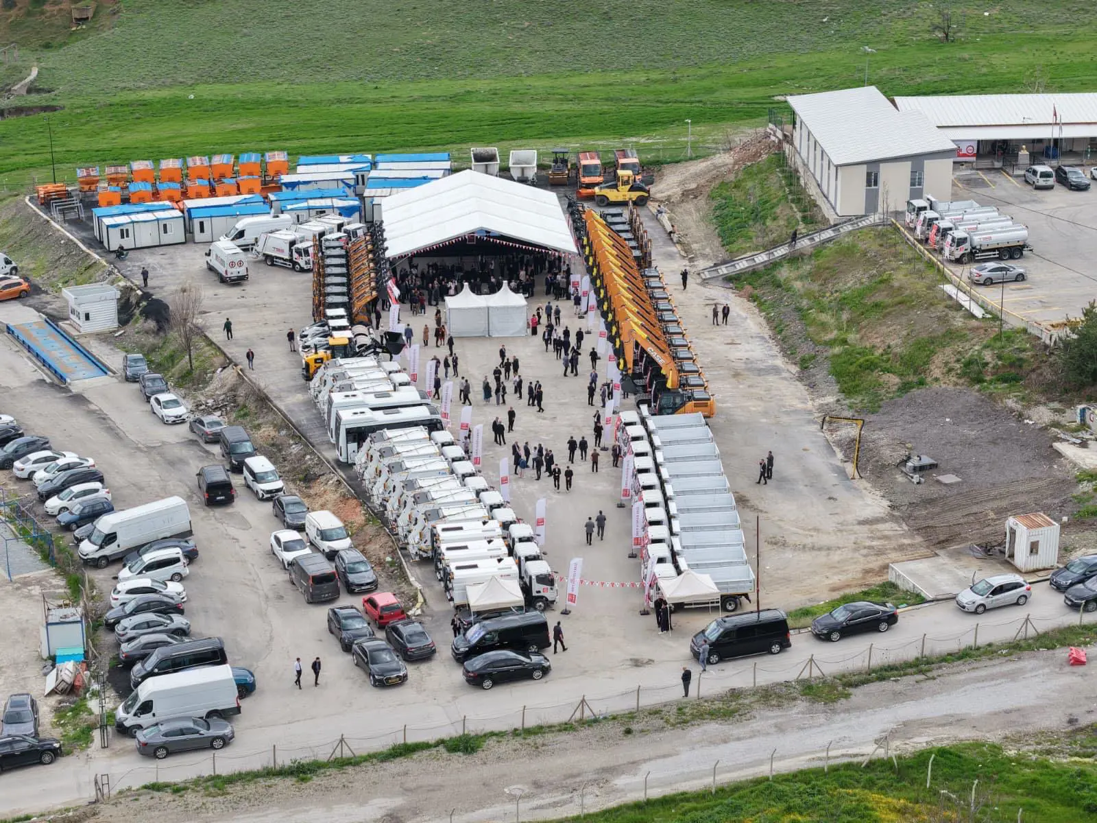 TBB’DEN EDİRNE BELEDİYESİ'NE HİBE ARAÇ galeri görseli